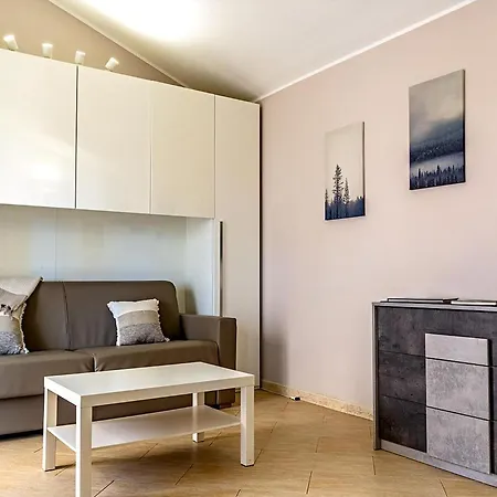 Apartment Desiderio Giardini Naxos